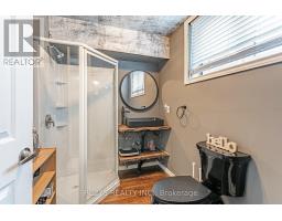 832 NORMANDY DRIVE - 38