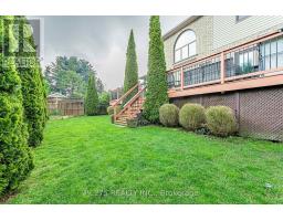 832 NORMANDY DRIVE - 41