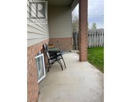 196 ADELAIDE STREET - 3