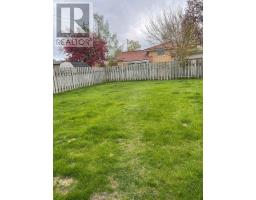 196 ADELAIDE STREET - 7