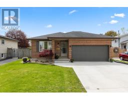 275 PORTSMOUTH CRESCENT E - 1