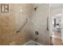 275 PORTSMOUTH CRESCENT E - 24