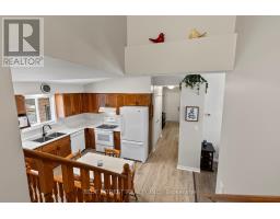 275 PORTSMOUTH CRESCENT E - 25