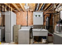 275 PORTSMOUTH CRESCENT E - 36