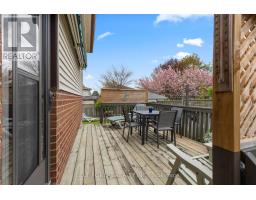 275 PORTSMOUTH CRESCENT E - 39