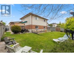 275 PORTSMOUTH CRESCENT E - 42