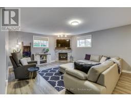 179 FOREST GROVE CRESCENT - 27