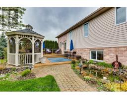 179 FOREST GROVE CRESCENT - 40