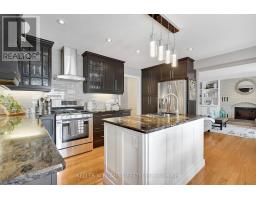 71 BLACKTHORNE CRESCENT - 12