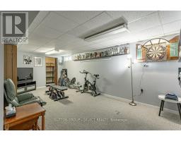 17 ACTON CRESCENT - 23