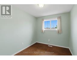 62 - 320 WESTMINSTER AVENUE - 24