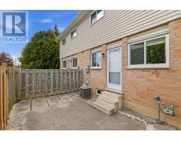 62 - 320 WESTMINSTER AVENUE - 34