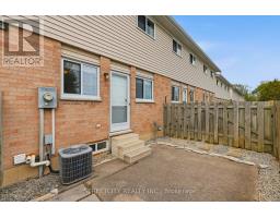 62 - 320 WESTMINSTER AVENUE - 35