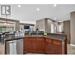 61 WILLOWRIDGE ROAD - 11