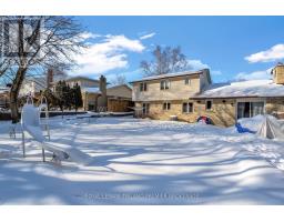 31 FOXCROFT CRESCENT - 37