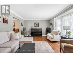 31 FOXCROFT CRESCENT - 5