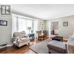 31 FOXCROFT CRESCENT - 8