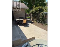 1294 HILLCREST AVENUE - 3