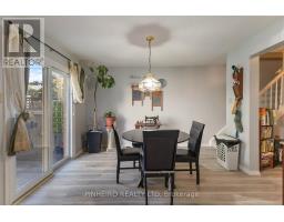 72 - 141 CONDOR COURT - 28