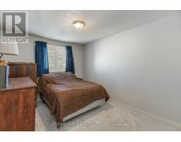 72 - 141 CONDOR COURT - 34