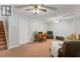 72 - 141 CONDOR COURT - 40