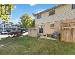 72 - 141 CONDOR COURT - 47