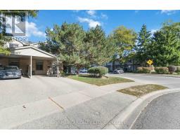 72 - 141 CONDOR COURT - 6