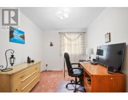 600 WONDERLAND ROAD S - 17