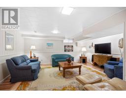 600 WONDERLAND ROAD S - 21
