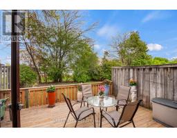 600 WONDERLAND ROAD S - 23