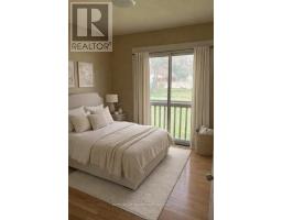 1548 DALE STREET - 10