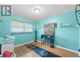 58 CENTRE CRESCENT N - 22