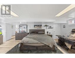 58 CENTRE CRESCENT N - 28