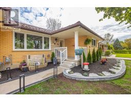 58 CENTRE CRESCENT N - 5
