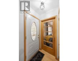 58 CENTRE CRESCENT N - 8