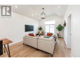 51 COMPASS TRAIL - 15