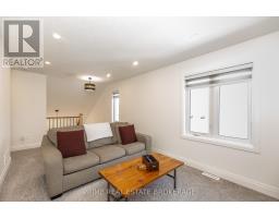 51 COMPASS TRAIL - 25