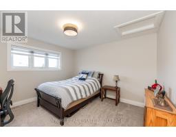 51 COMPASS TRAIL - 27