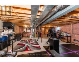 51 COMPASS TRAIL - 35