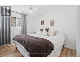 53 ALAYNE CRESCENT - 15