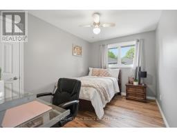 53 ALAYNE CRESCENT - 17