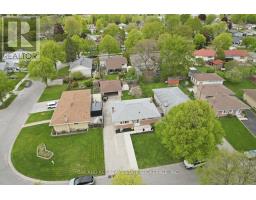 53 ALAYNE CRESCENT - 2