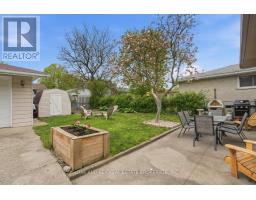 53 ALAYNE CRESCENT - 31