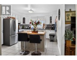 112 CLARENDON CRESCENT - 10