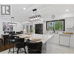 4 BRIARHILL PLACE - 6