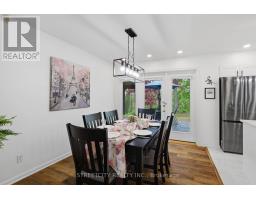 4 BRIARHILL PLACE - 9