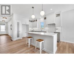 79 HEMLOCK CRESCENT - 15