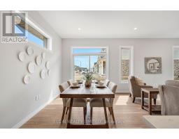 79 HEMLOCK CRESCENT - 20