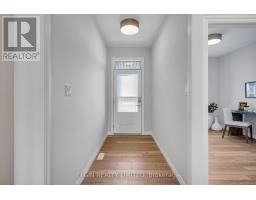 79 HEMLOCK CRESCENT - 4