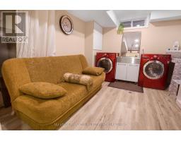 44 GOLFDALE CRESCENT - 28